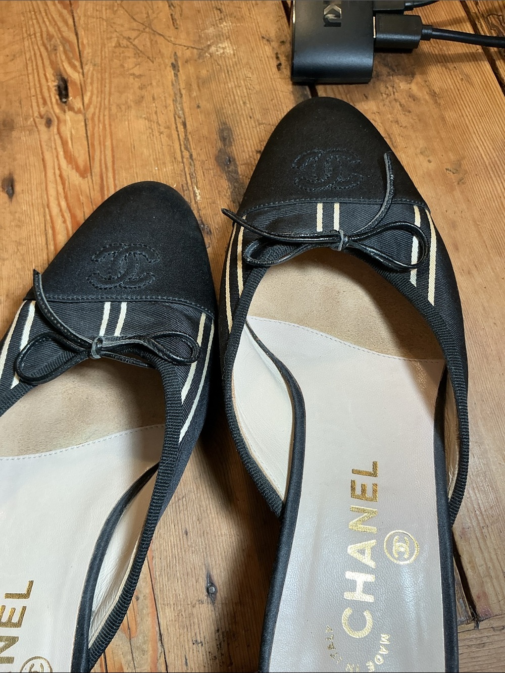 CHANEL vintage Black suede and satin Slip-On Mules with Gold Logo - Picture 4 of 4